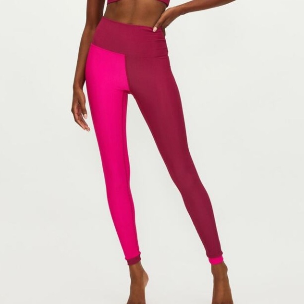 Beach riot ribbed pink two tone leggings size small EUC